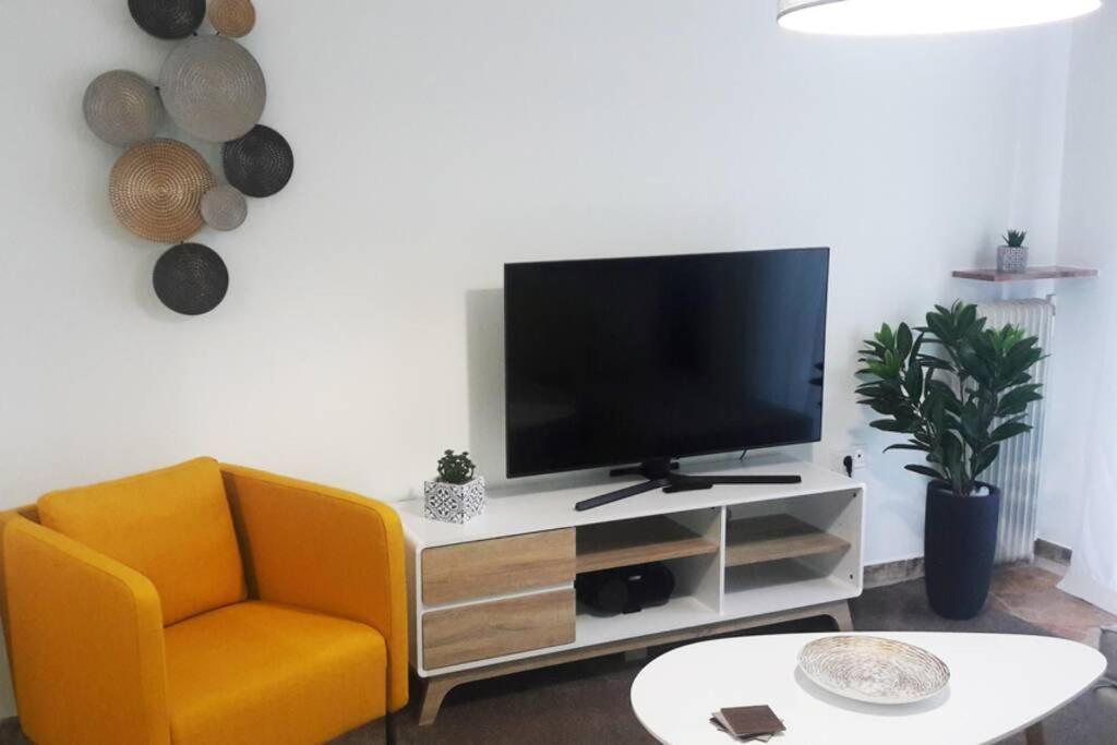 Elegant & Charming Apt. In The Hilton Area Leilighet Athen Eksteriør bilde