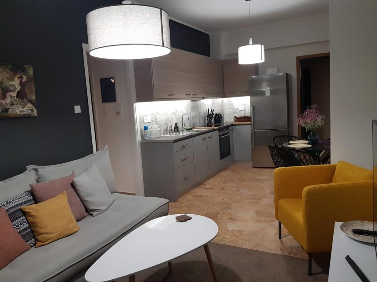 Elegant & Charming Apt. In The Hilton Area Leilighet Athen Eksteriør bilde